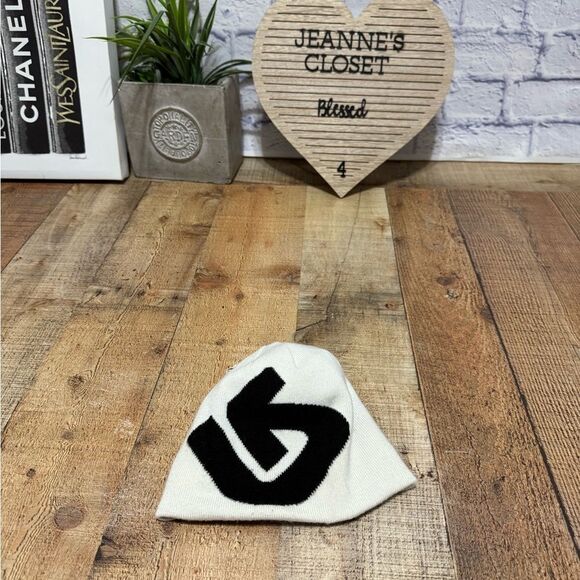 Burton Spell Out Beanie 90’s Y2K Reversible - Picture 2 of 7